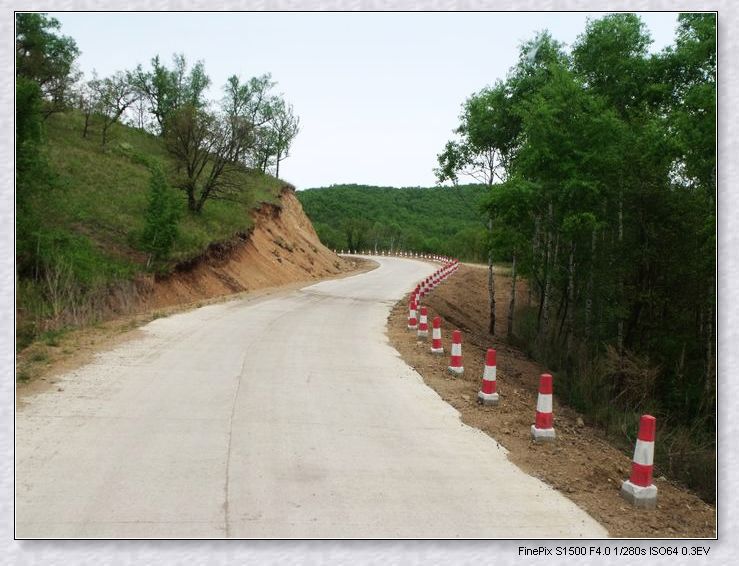 松树林至六班公路、三道沟至合心公路等2012年农村公路项目决算审计
